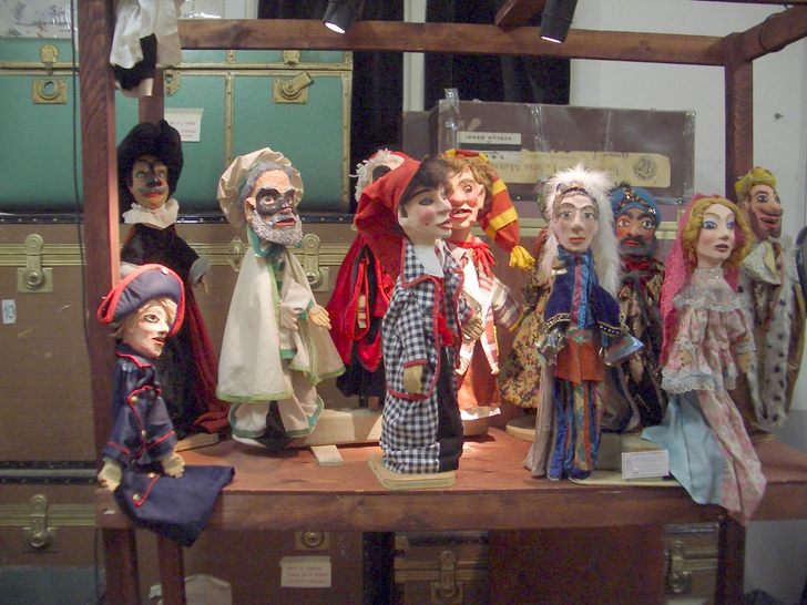 Nucleo burattini tradizionali_commedia dell'arte